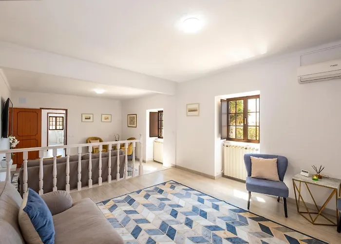 Casa Katarina - Private - Heated Pool - Free Wifi - Air Con