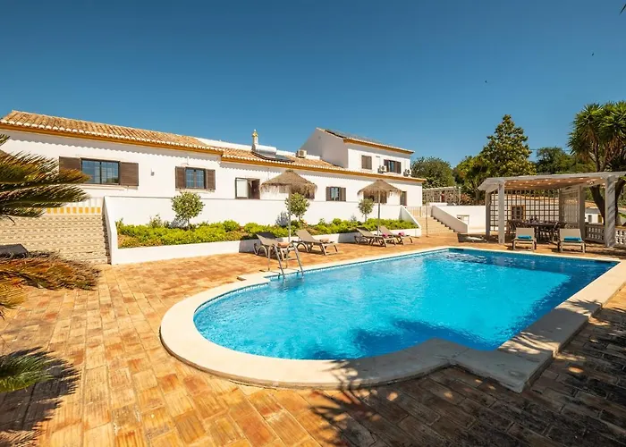 Willa Casa Katarina - Private - Heated Pool - Free Wifi - Air Con Tunes