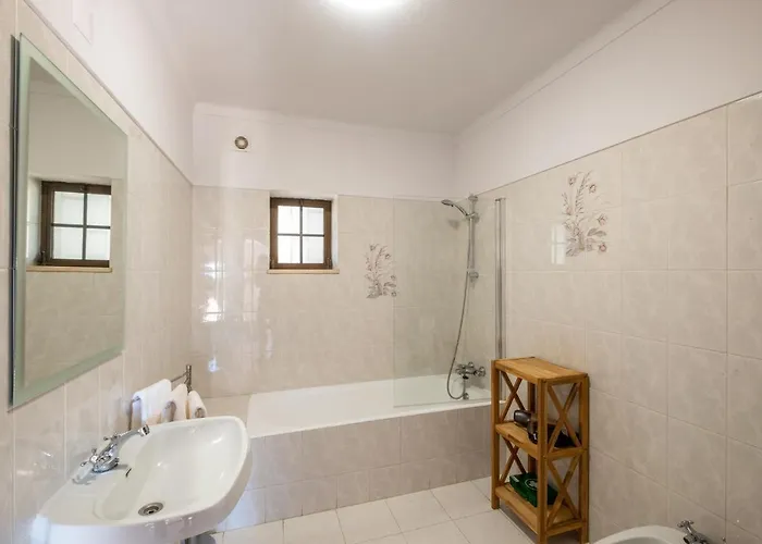 Casa Katarina - Private - Heated Pool - Free Wifi - Air Con * Tunes