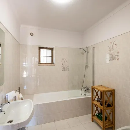 Casa Katarina - Private - Heated Pool - Free Wifi - Air Con * Tunes