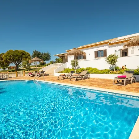 Casa Katarina - Private - Heated Pool - Free Wifi - Air Con Villa *