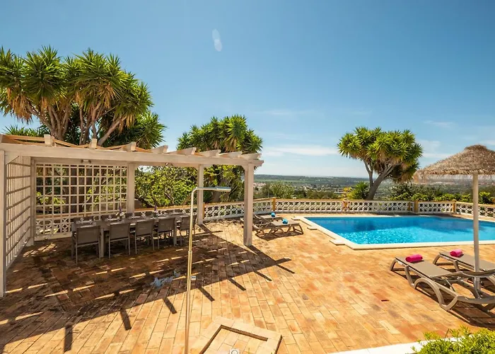 Casa Katarina - Private - Heated Pool - Free Wifi - Air Con Tunes